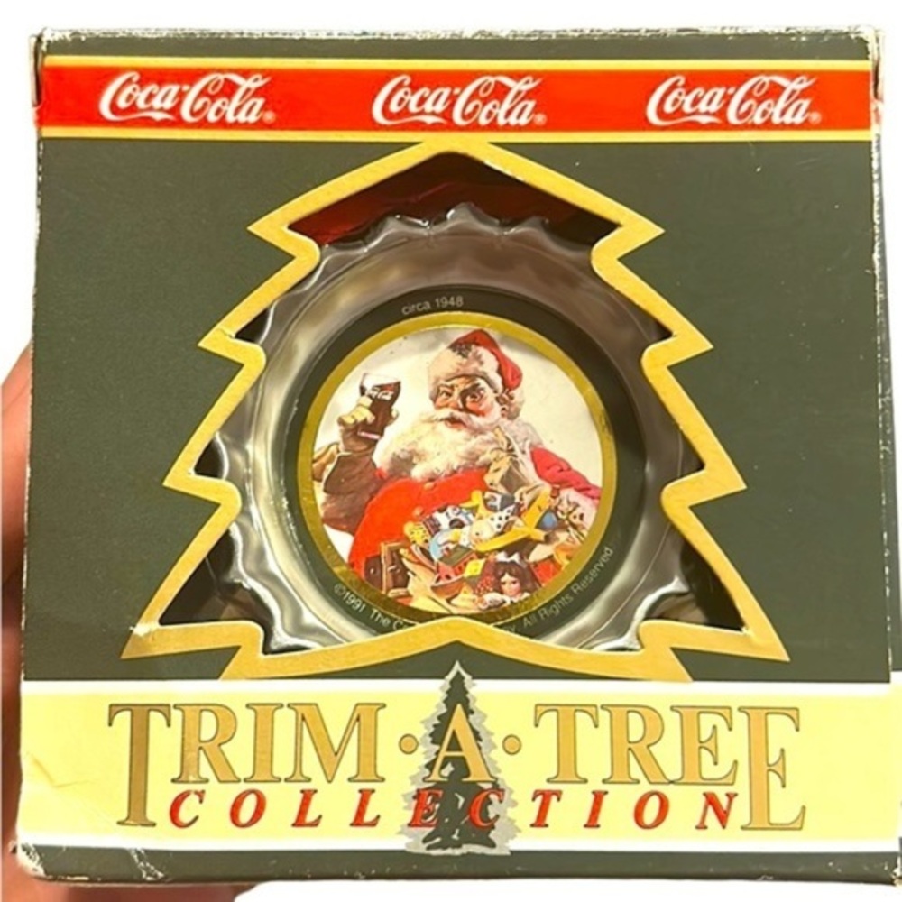 Vintage Trim a Tree Coca Cola Bottle Cap Ornament